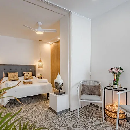 Margot Holiday Suite Callao Salvaje Exterior photo
