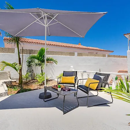 Margot Holiday Suite Callao Salvaje Exterior photo